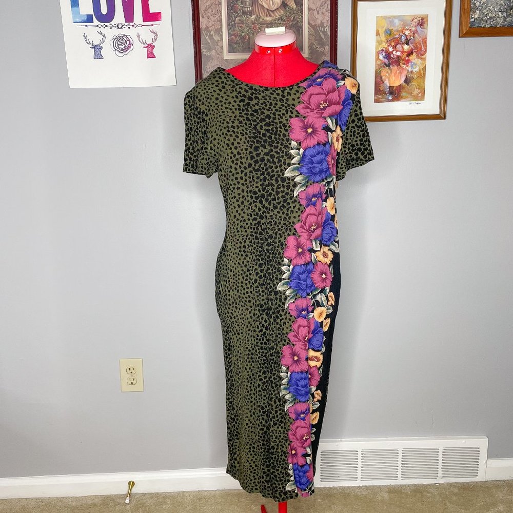 VNTG (80s/90s) bold print maxi dress 💚 Size Small 💚
